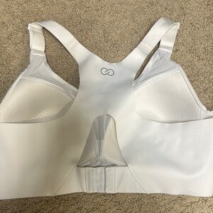 CALIA by Carrie Underwood White Sports Bra